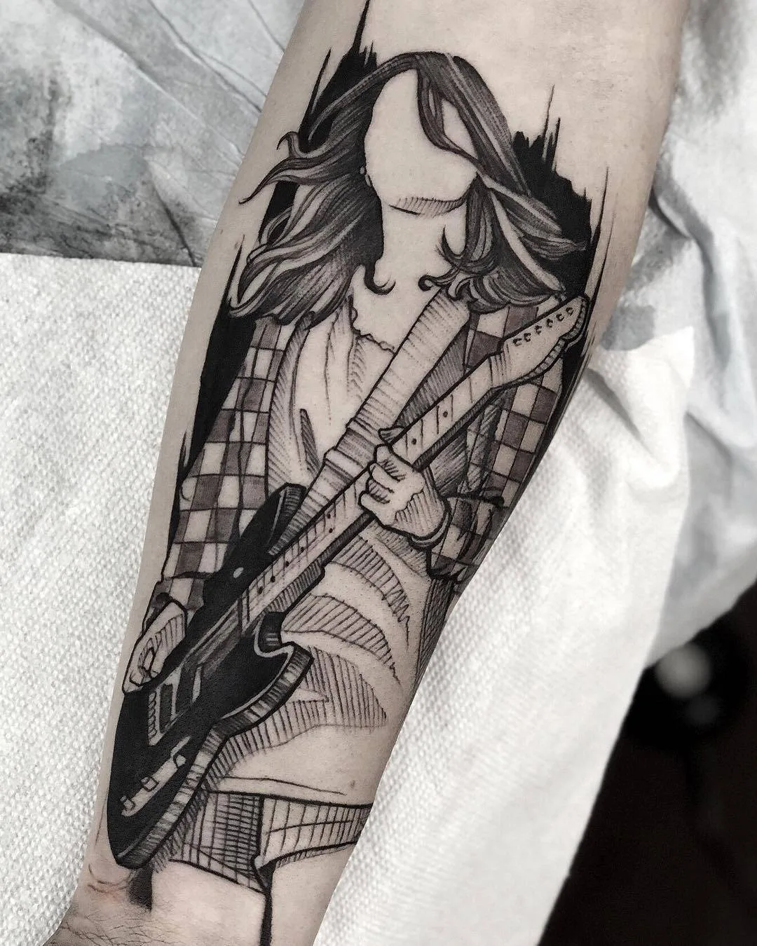 Artista de tatuagem Mike Riina, estilo de esboço livre de tatuagem de esboço negro | EUA