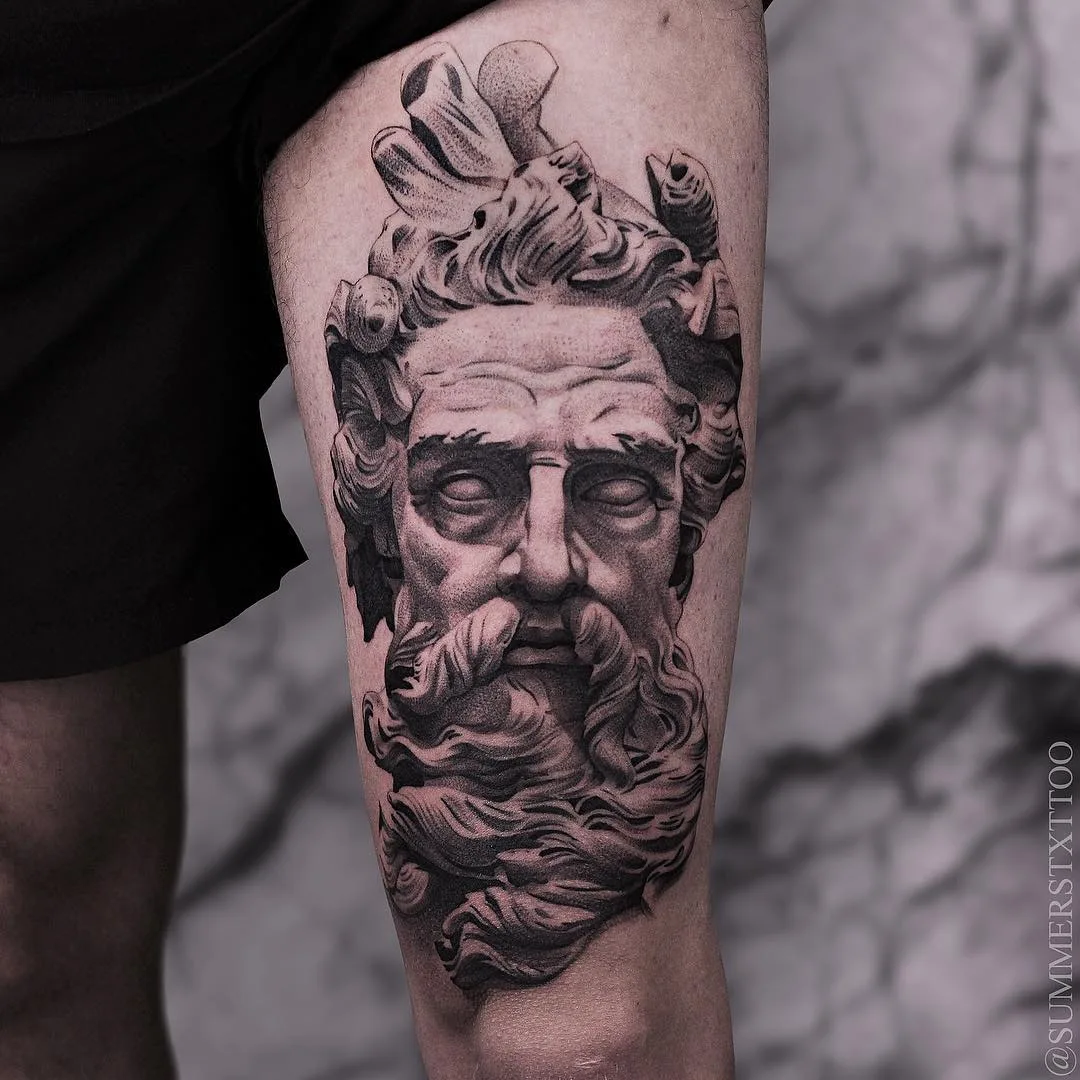 Tatuador Evan Summers, tatuagem realista em ponto preto | Rússia, Indonésia