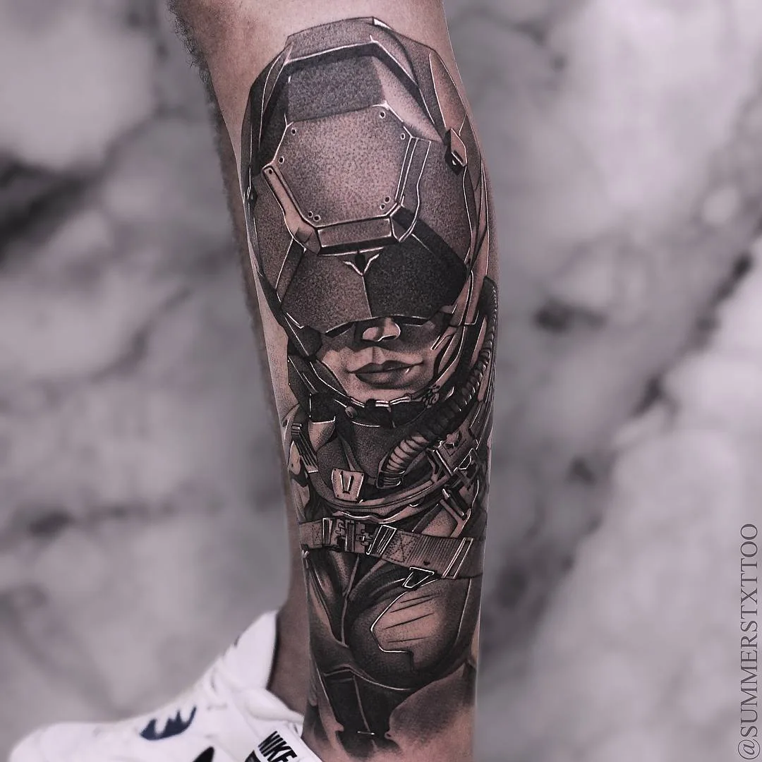 Tatuador Evan Summers, tatuagem realista em ponto preto | Rússia, Indonésia