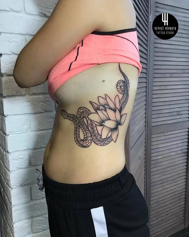 Лайнворк Snake, Lotus tattoo на Side