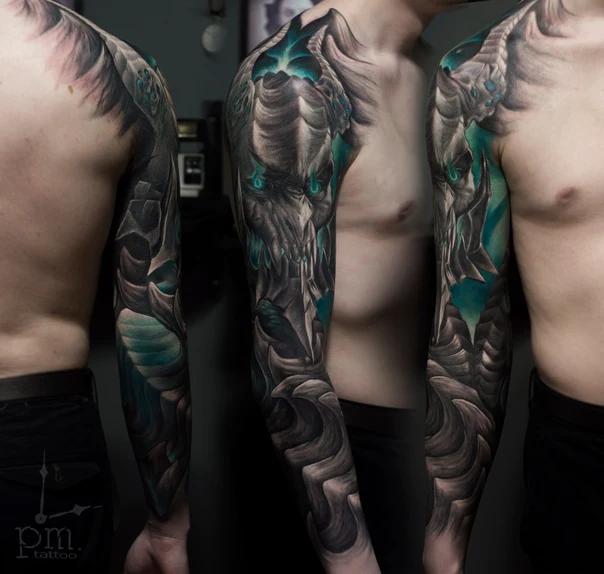 Биомеханика Skull, Abstract tattoo на Полный рукав