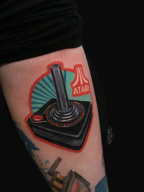 color new school Tatuaggio su forearm #38489 | Tatuatore Евгений Сердюк