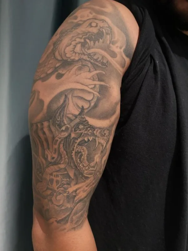 black and grey black and grey 纹身 在 forearm #46628 | 纹身师 red webz tattoo studio