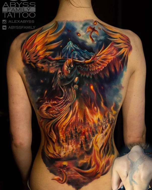 Реализм Phoenix, Fire tattoo на Спина (полная)
