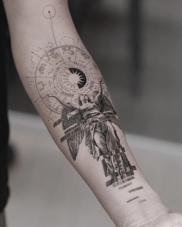 Чёрно-серая Angel, Zodiac tattoo на Предплечье