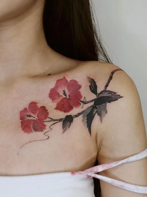 female color watercolor tatuaje en shoulder #47239 | Tatuador Yi Ching