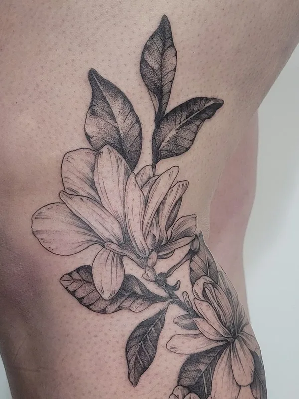 black and grey botanic Tatuaggio su thigh #47411 | Tatuatore Aija May