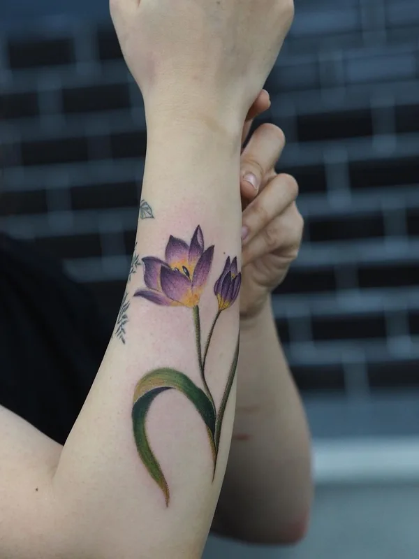 color botanic 纹身 在 forearm #47600 | 纹身师 Kemal Özceylan
