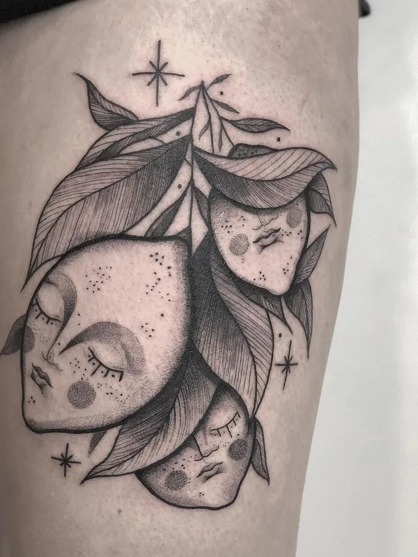 black and grey blackwork tattoo auf thigh #47702 | Tätowierer Jessi