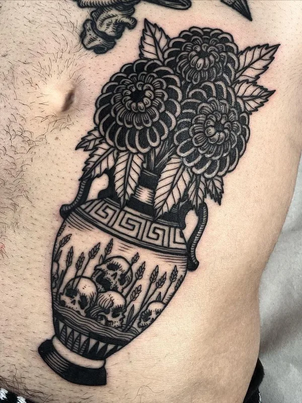 male black blackwork tattoo auf stomach #47820 | Tätowierer Cedric Maquin