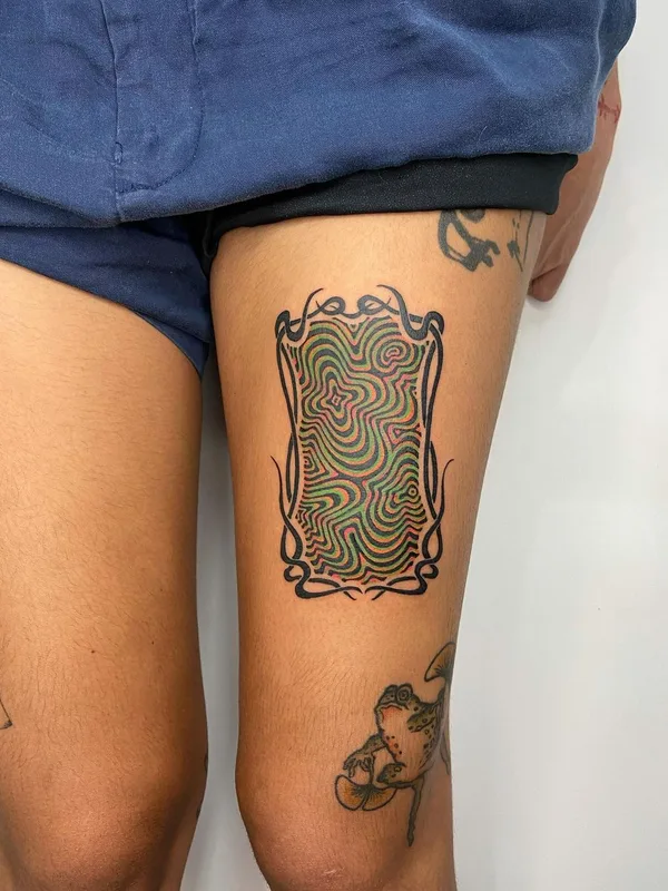 color abstract татуировка на thigh #47868 | Тату мастер ZIZA