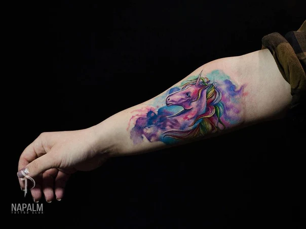 Акварель Unicorn tattoo на Предплечье