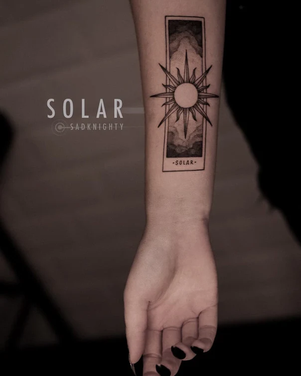 Лайнворк Sun, Geometric tattoo на Предплечье