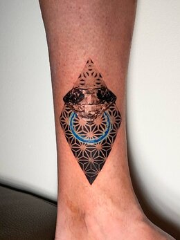 Microrealism tattoo