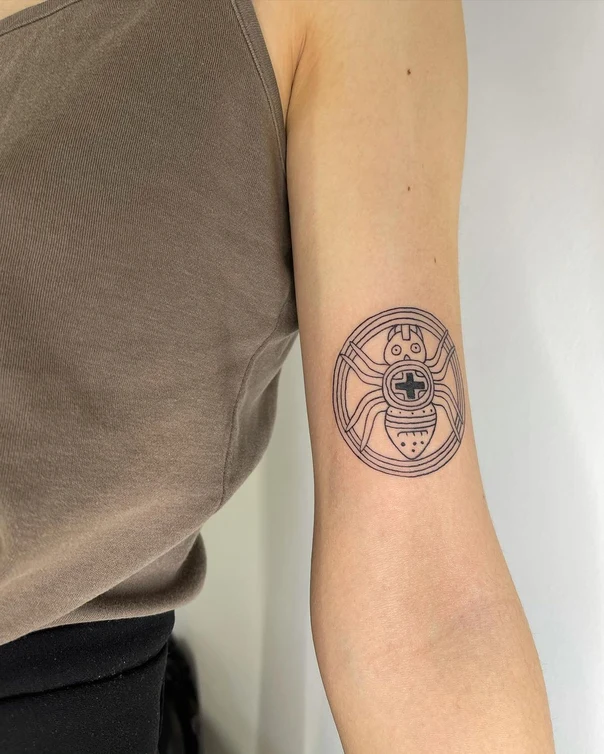Лайнворк Spider, Geometric tattoo на Предплечье