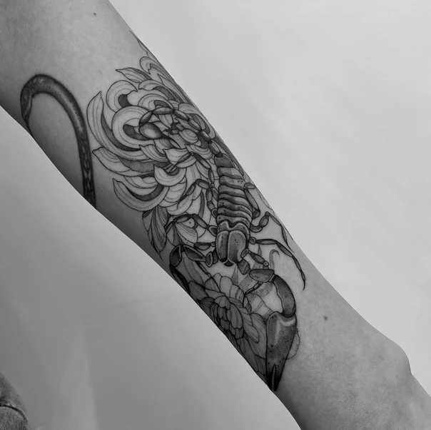 Blackwork Scorpion, Floral tattoo on Forearm