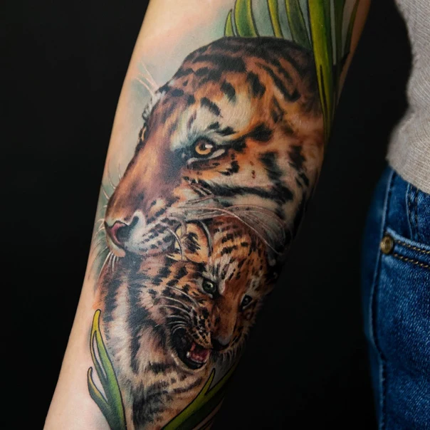 Реализм Tiger, Animal tattoo на Предплечье