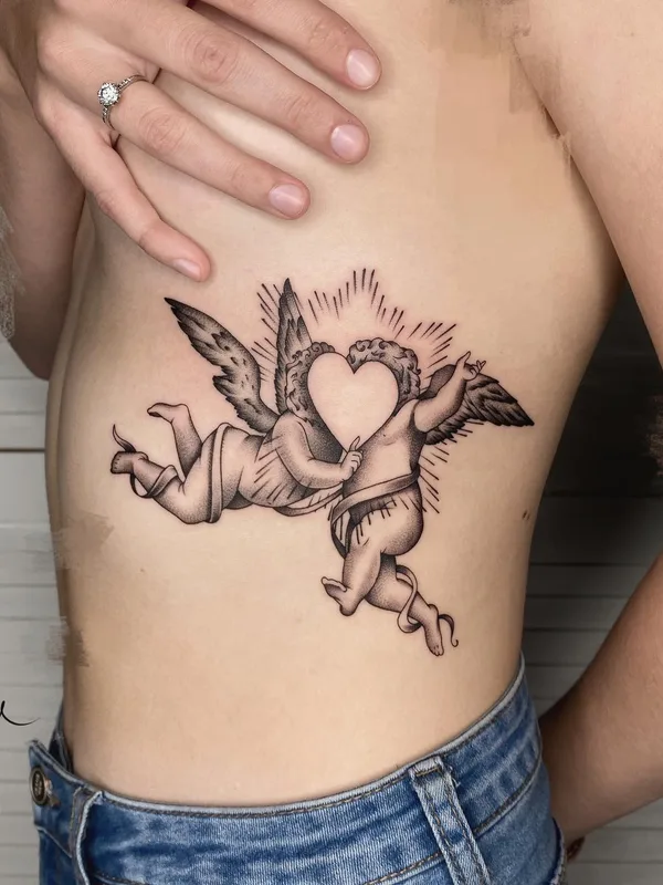 female black and grey blackwork 타투 부위 ribcage #48594 | 타투이스트 Мария Малевич