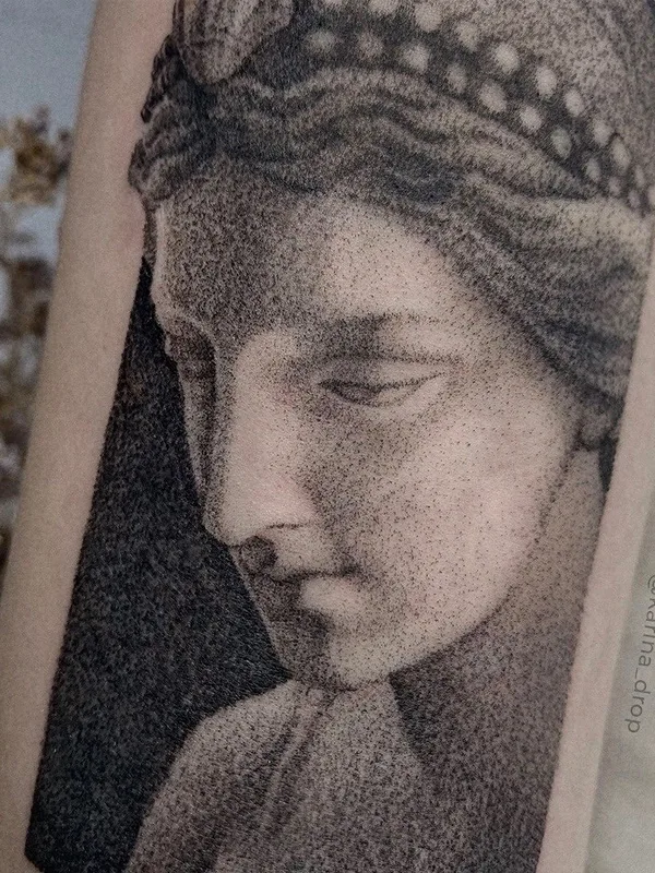 black and grey realism tatouage sur forearm #48676 | Artiste tatoueur Карина Дроп