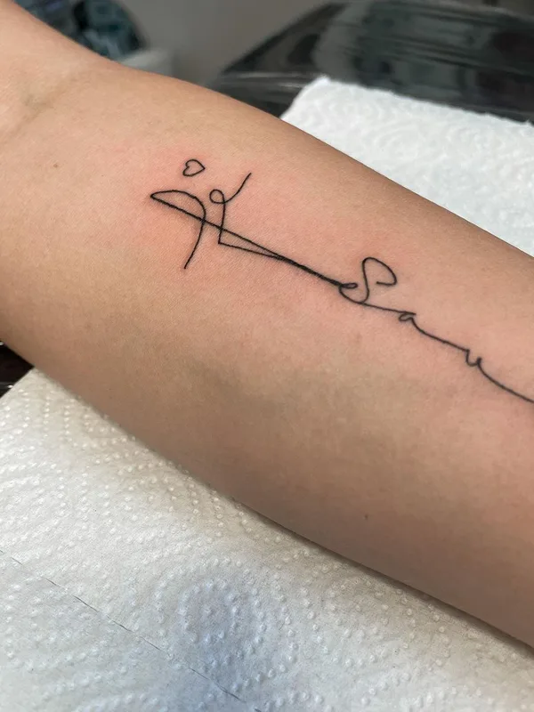 black linework Tatuagem em forearm #48995 | Tatuador Anastasia tattooer