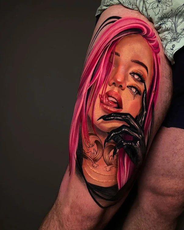Реализм Portrait, Demon tattoo на Бедро