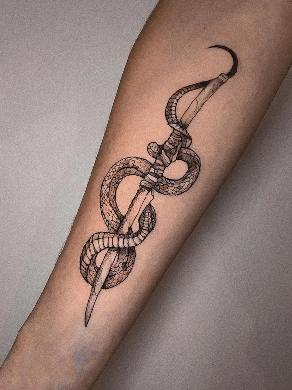 black and grey sketch татуировка на forearm #49292 | Тату мастер Darina Bondarenko