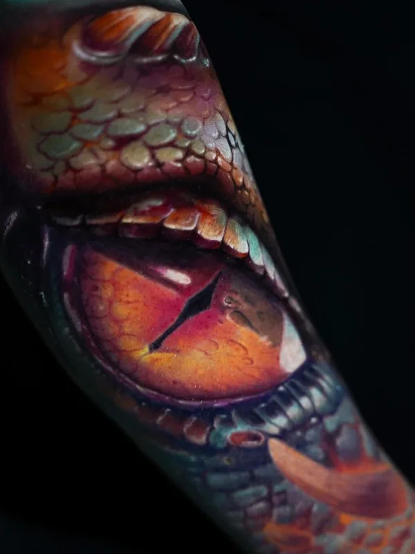 color realism tatuaje en forearm #49451 | Tatuador Михаил Хвостенко