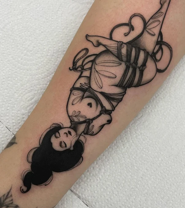 Blackwork Figure, Rope tattoo on Forearm