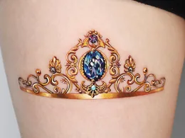 Tatuaggio corona: significato e simbologia