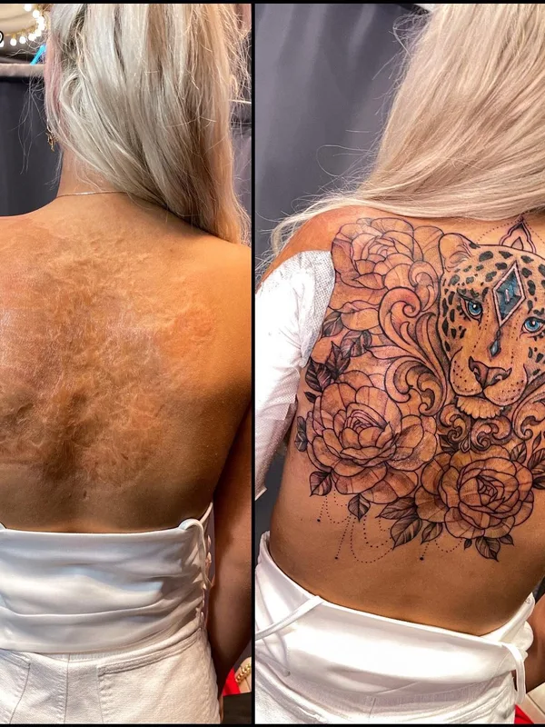 female black and grey blackwork tattoo auf upper back #61136 | Tätowierer Аня Дарбицкая