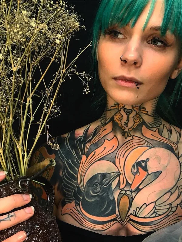 female color neo traditional Tatuaggio su chest #61263 | Tatuatore Adriaan Machete