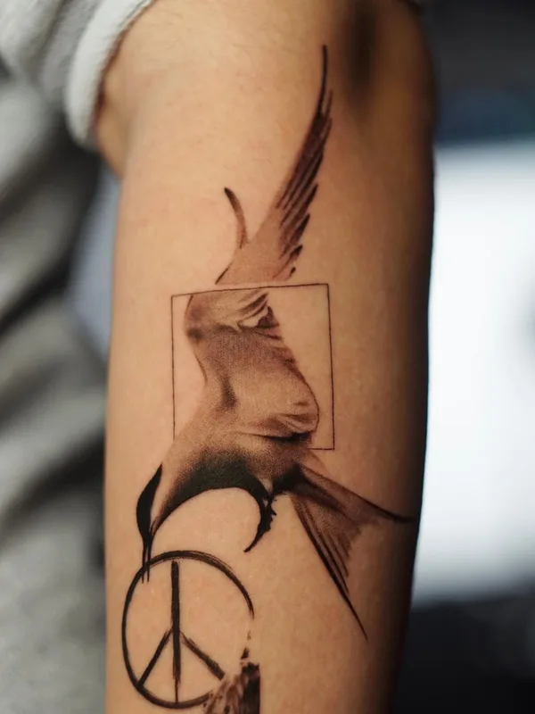 black and grey black and grey 纹身 在 forearm #62732 | 纹身师 Максим Син