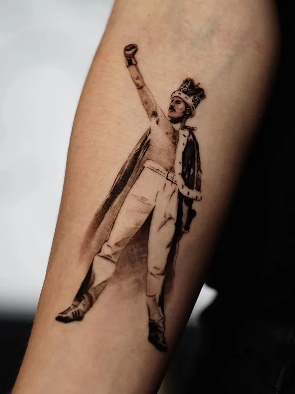 black and grey realism 纹身 在 forearm #62729 | 纹身师 Максим Син
