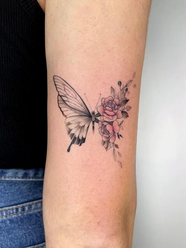 female color fineline Tatuagem em bicep #62807 | Tatuador SharonWolf