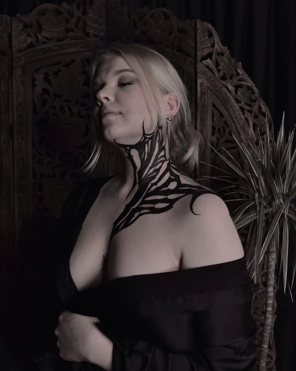 Blackwork Abstract tattoo on Neck