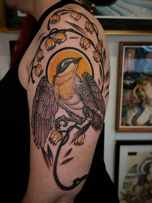 color illustrative tatuaje en upper arm #63127 | Tatuador Rocio Todisco