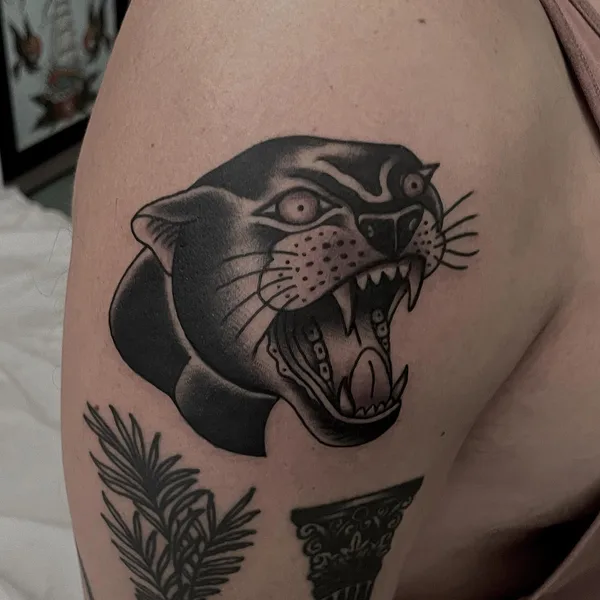 Traditional tattoo by Waldo Del Rocca in Cape Town