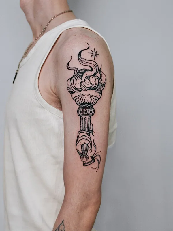 male black linework tatuaje en upper arm #63375 | Tatuador myrkur_tattoo