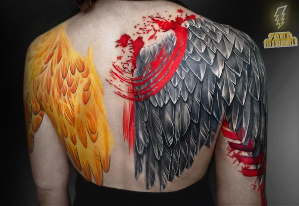 Реализм Wings tattoo на Верхняя часть спины
