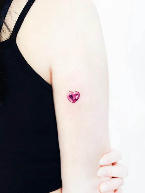 female color miniature 纹身 在 shoulder #63481 | 纹身师 Foret tattoo