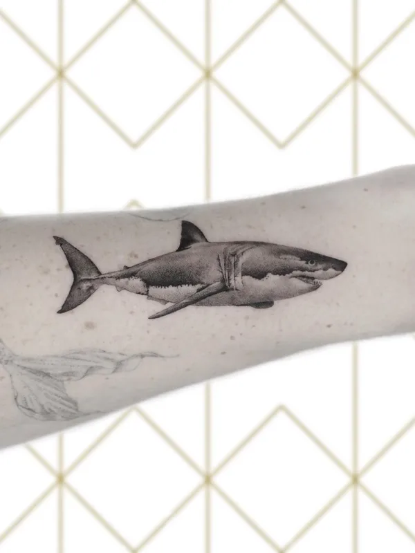 black and grey realism татуировка на forearm #63492 | Тату мастер monsieur.slow
