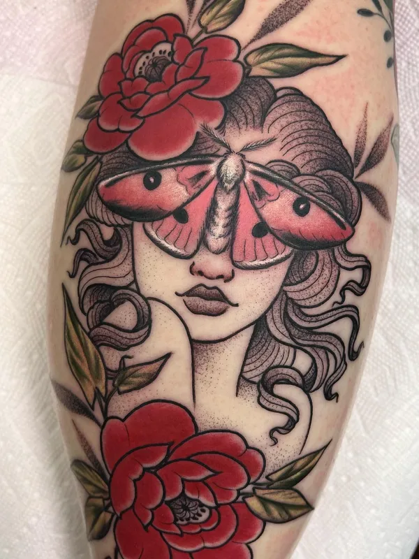 female color neotraditional tatuaje en calf #63703 | Tatuador Sara Bell