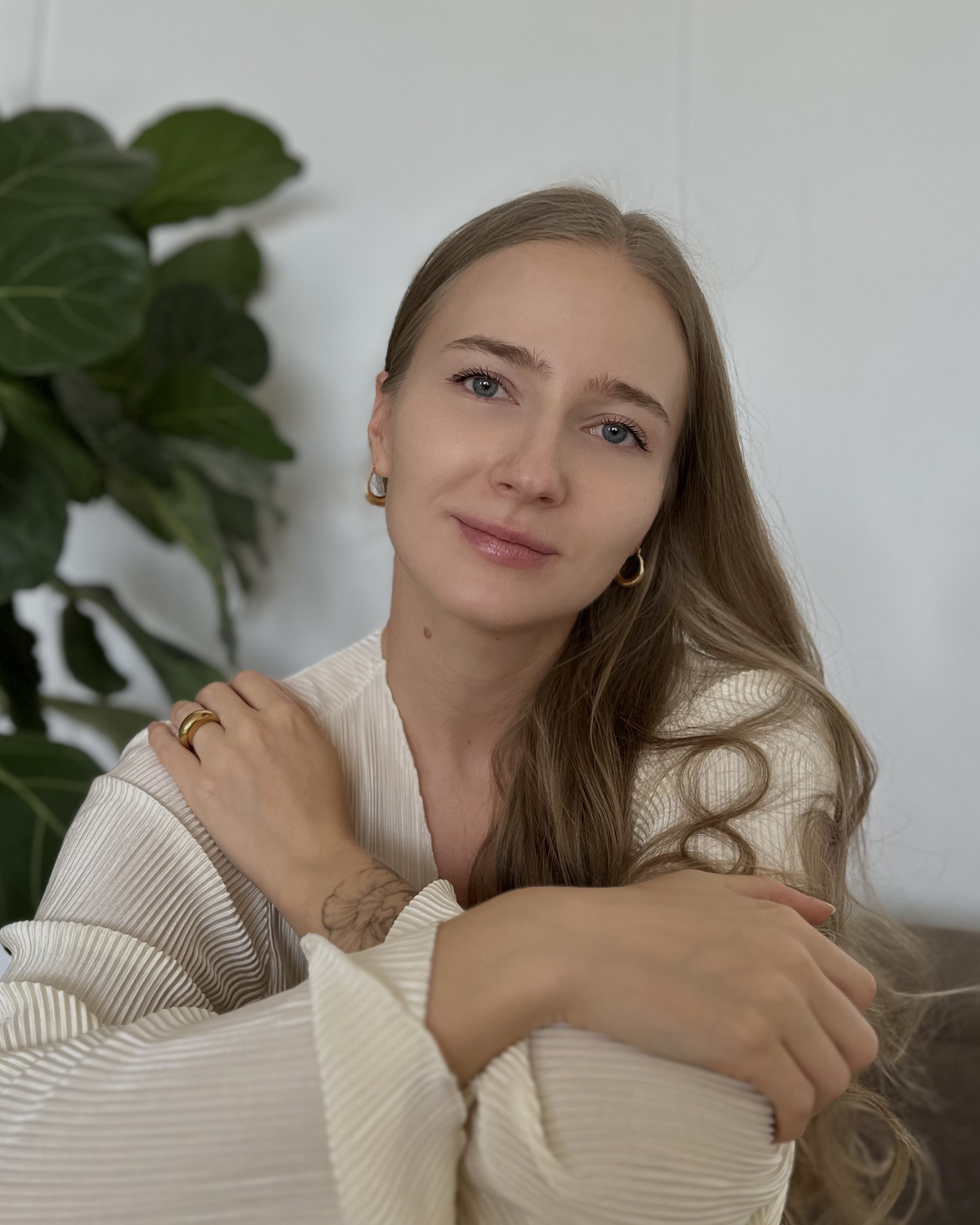 Женя Логинова