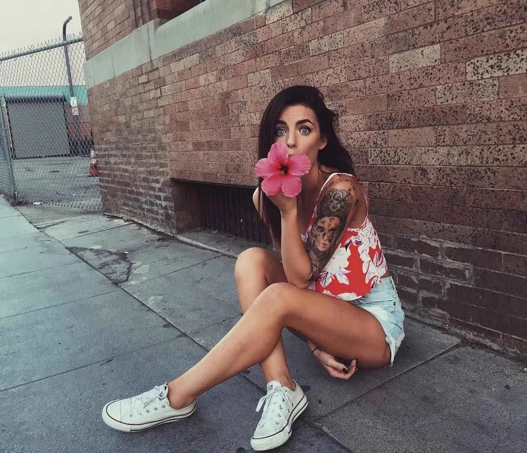 Modella di tatuaggi Kylie Rae Hall | Tattoo model Kylie Rae Hall