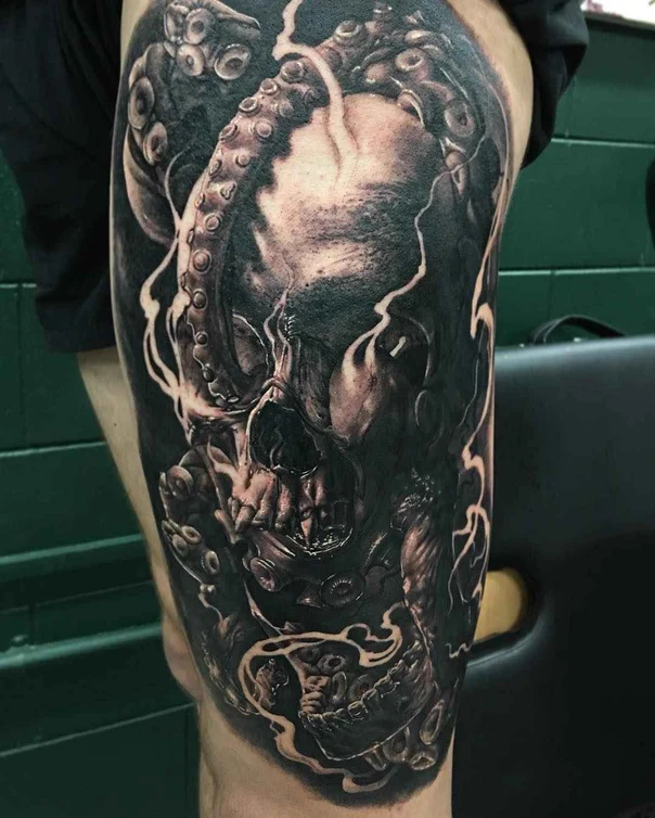 Black & Grey Skull, Octopus tattoo on Thigh