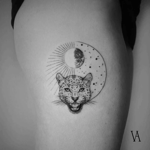 Blackwork Leopard, Moon tattoo on Thigh