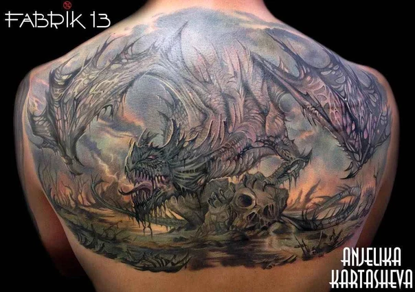 Реализм Dragon, Skull tattoo на Спина (полная)