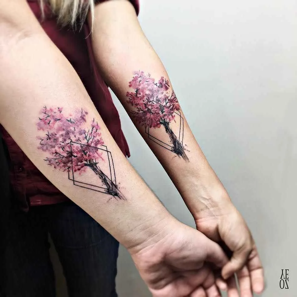 纹身大师Yeliz Ozcan彩色设计师水彩纹身 | 纹身艺术家Yeliz Ozcan彩色设计水彩纹身