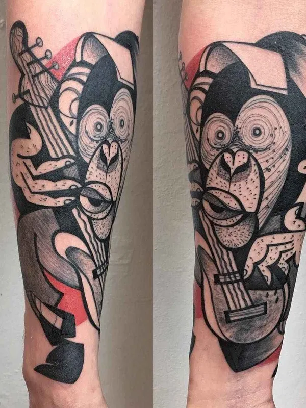 black and grey illustrative tattoo auf forearm #7638 | Tätowierer Peter Aurisch