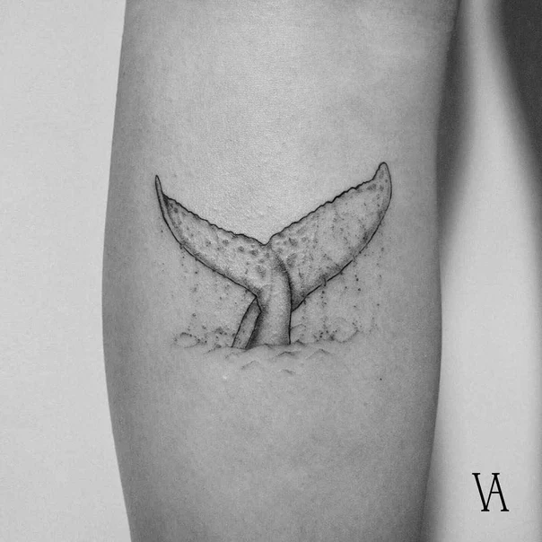 Fineline Whale, Ocean tattoo on Calf